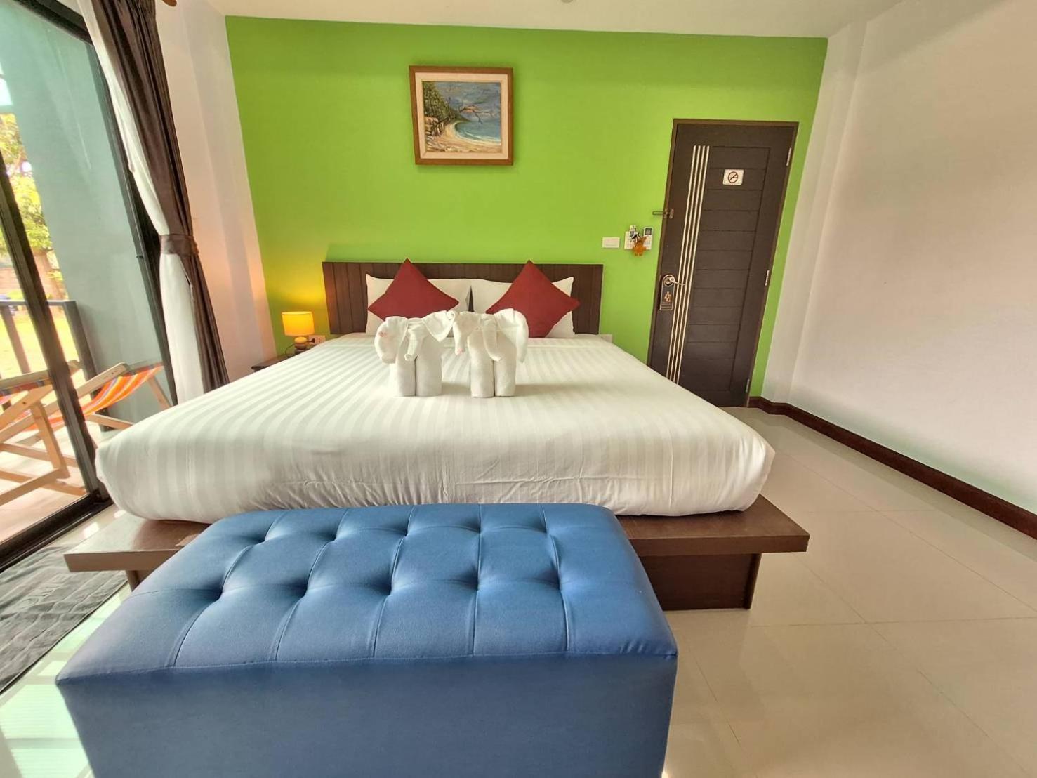 ลันตาโนบลีส Hotel เกาะลันตา ภายนอก รูปภาพ