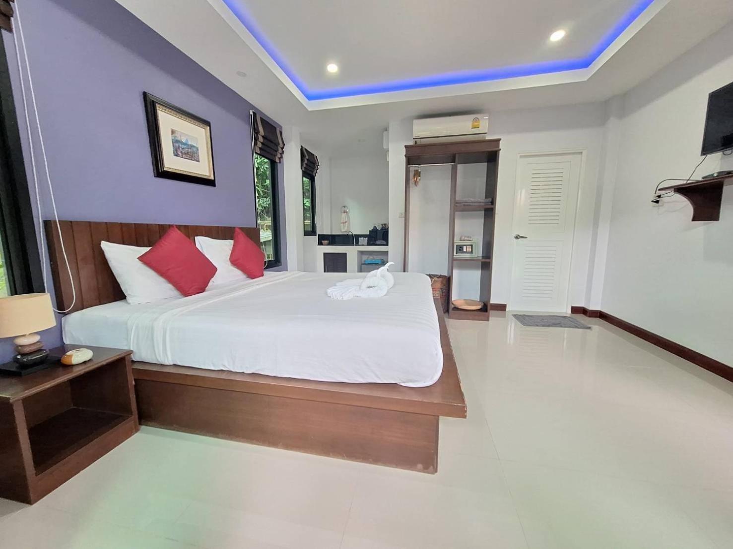 ลันตาโนบลีส Hotel เกาะลันตา ภายนอก รูปภาพ
